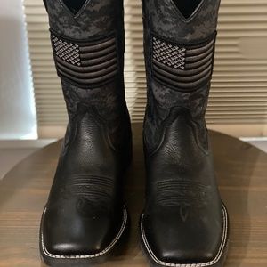 Ariat mens boots